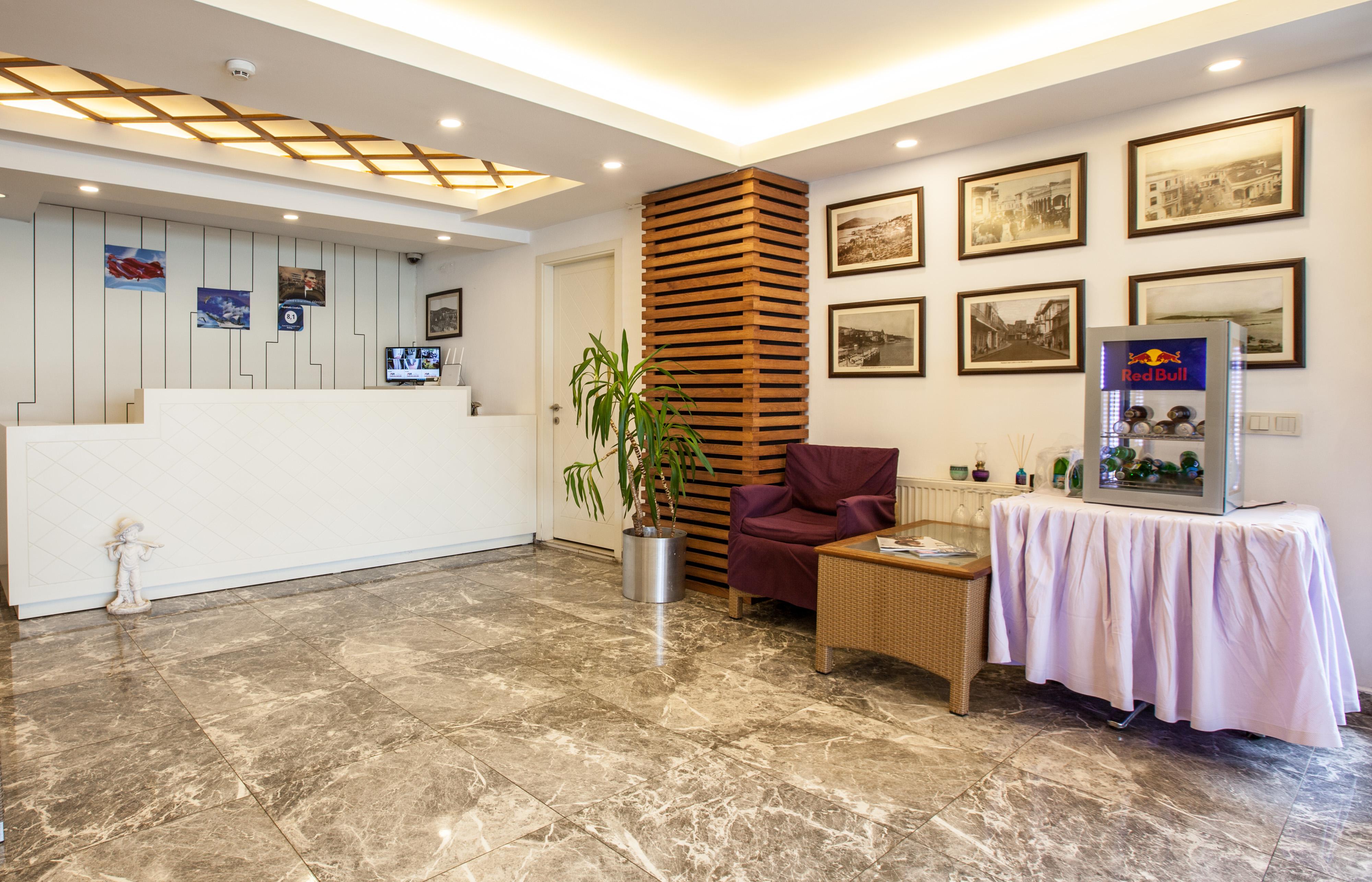 บึยึกาดา คอมฟอร์ต โอเต็ล Hotel อดาลาร์ ภายนอก รูปภาพ